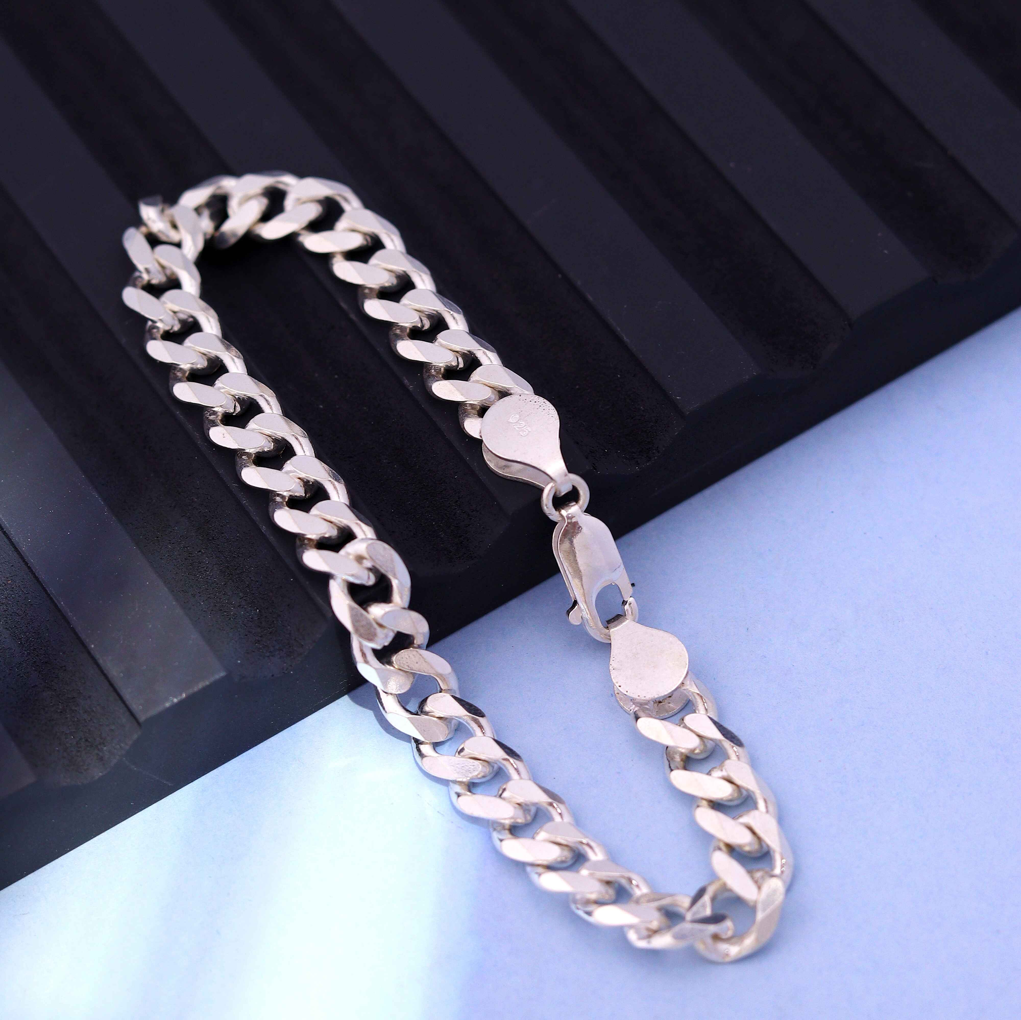 Arnold Bracelet – Saatvik Silver