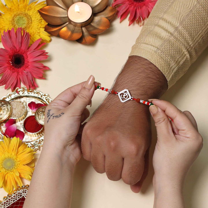 Om Rakhi