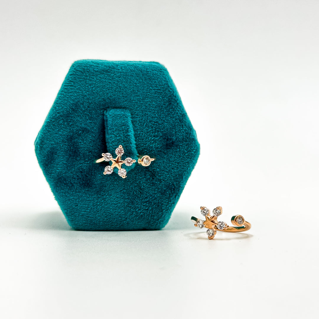 Shining flower toe ring