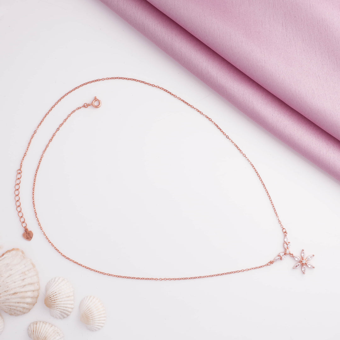 Blooming Flower Rose Gold Pendant Chain