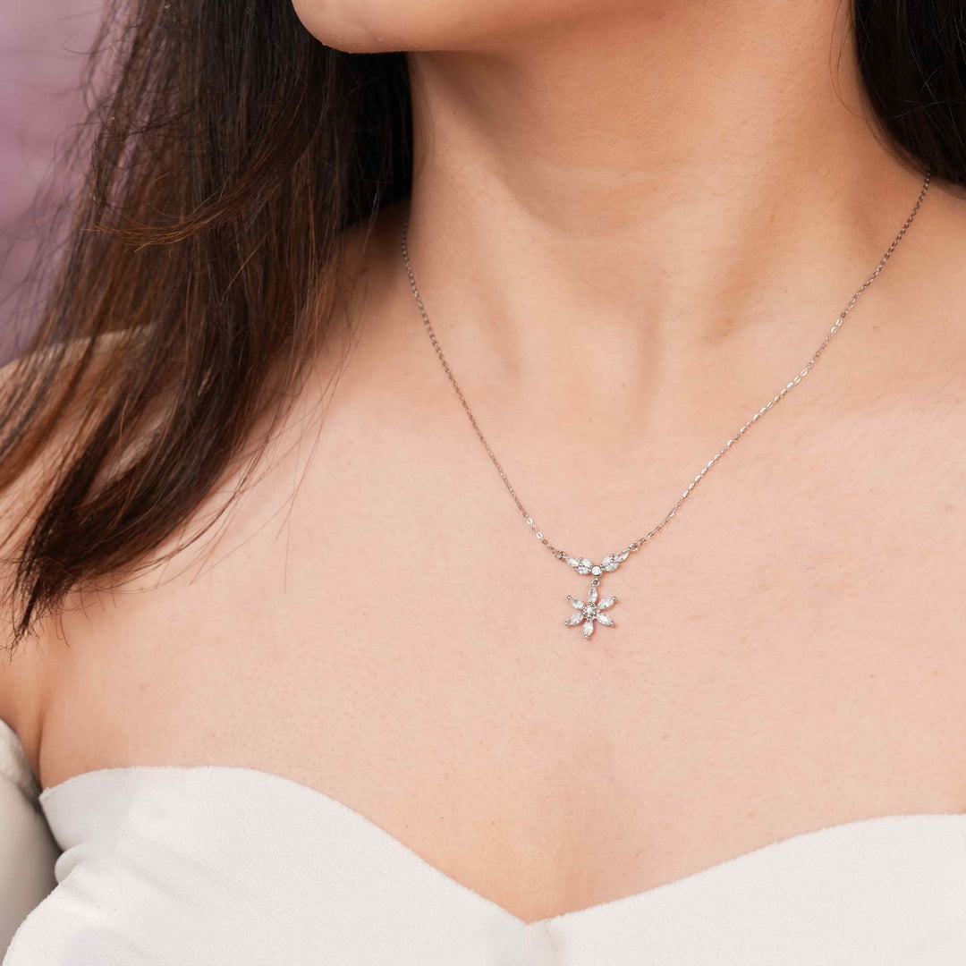 Blooming Flower Rhodium Pendant Chain