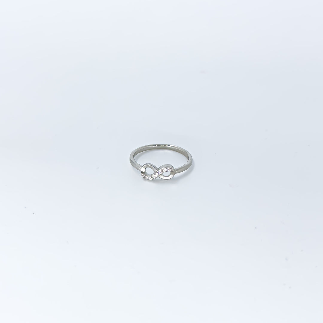 Infinity ring