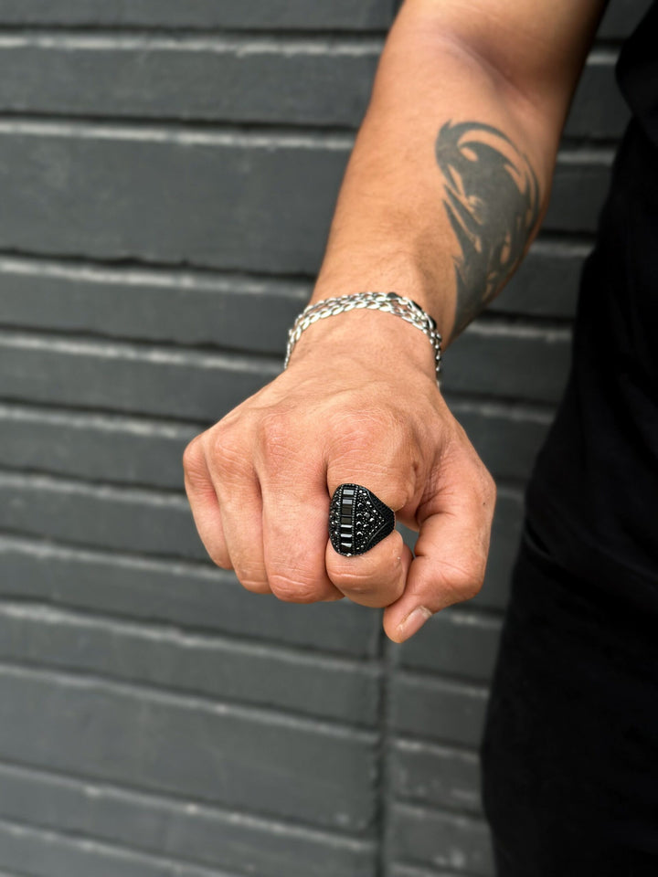 Lucifer ring