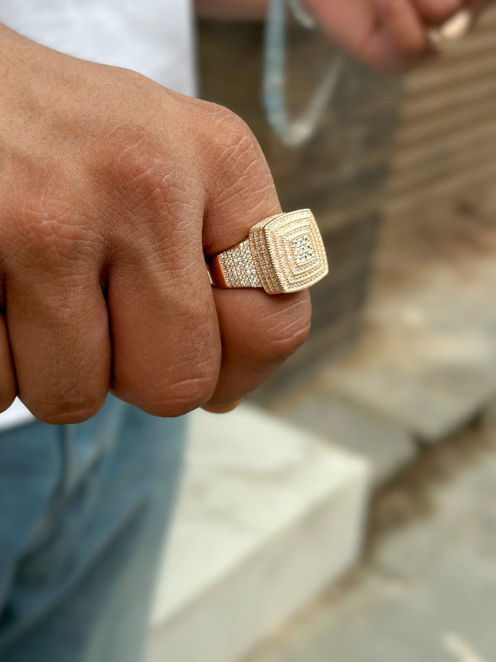 Rose gold maharaja ring