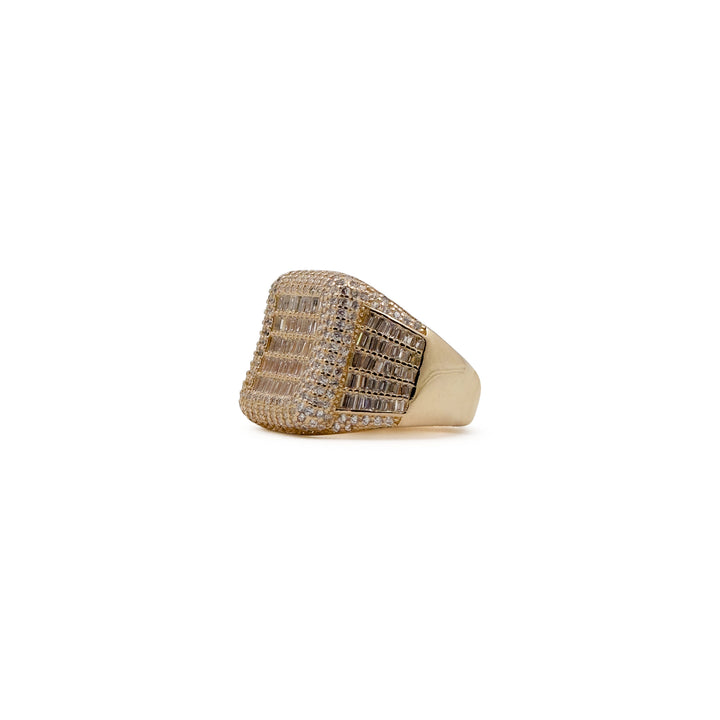 Rose gold iced out ring (square)
