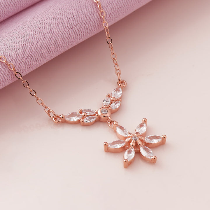 Blooming Flower Rose Gold Pendant Chain